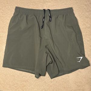 Gymshark Women’s Athletic Gym Shorts Dark Green Logo Pockets Stretch Size M